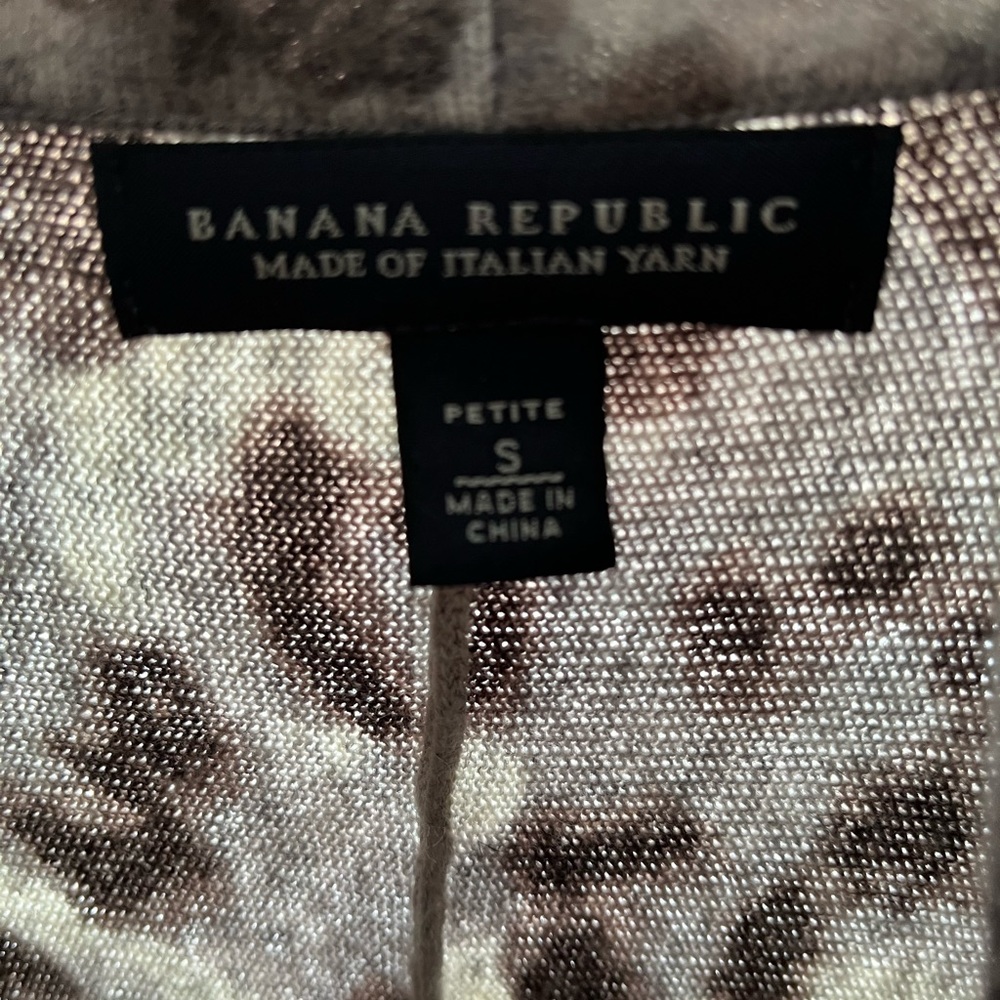 Cropped Italian sweater